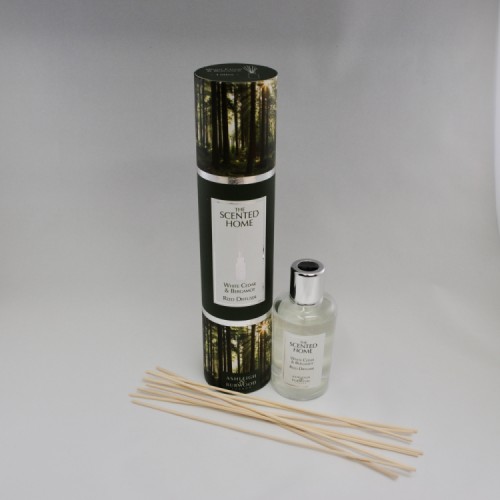 White Cedar &amp; Bergamot - Huisparfum - Ashleigh Burwood